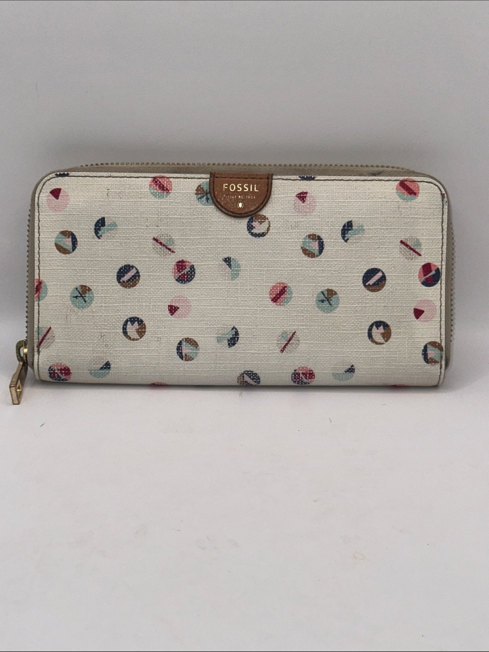 Fossil Cream Wallet with Multicolor Dot Pattern